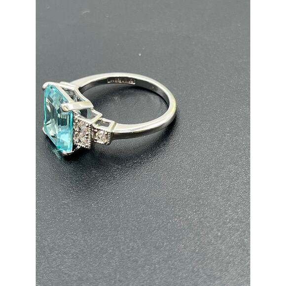 Designer Sterling Silver Emerald Cut Stimulated Blue CZ Stone Solitaire Ring 8.5 - Picture 8 of 13